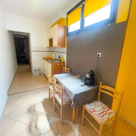 Apartment Dea *