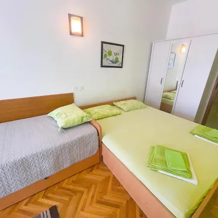 Apartment Dea *